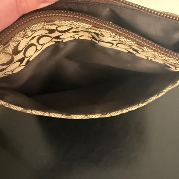 COACH Signature Stripe North/South Swingpack Crossbody Bag - Picture 12 of 13